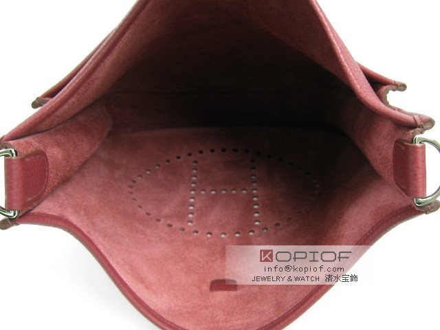 エルメス エヴリン スーパーコピー(トロア)GM トリヨンクレマンス ルビー(シルバー金具) her125